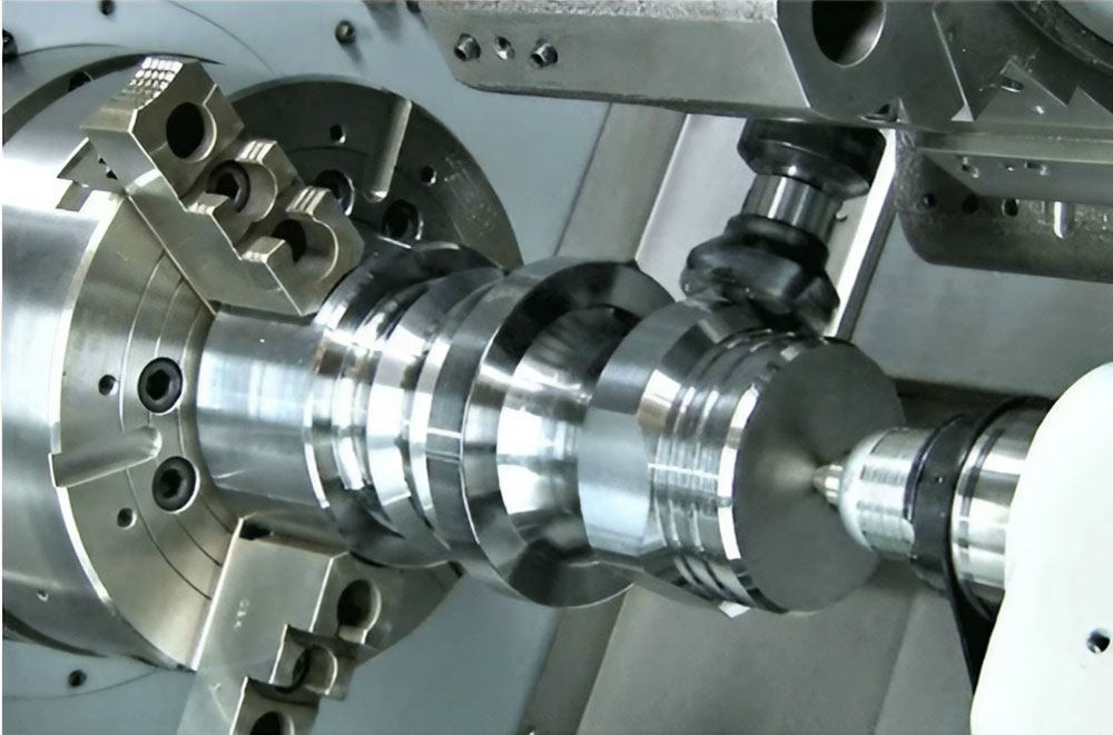 Ưu - nhược điểm của máy tiện phay CNC