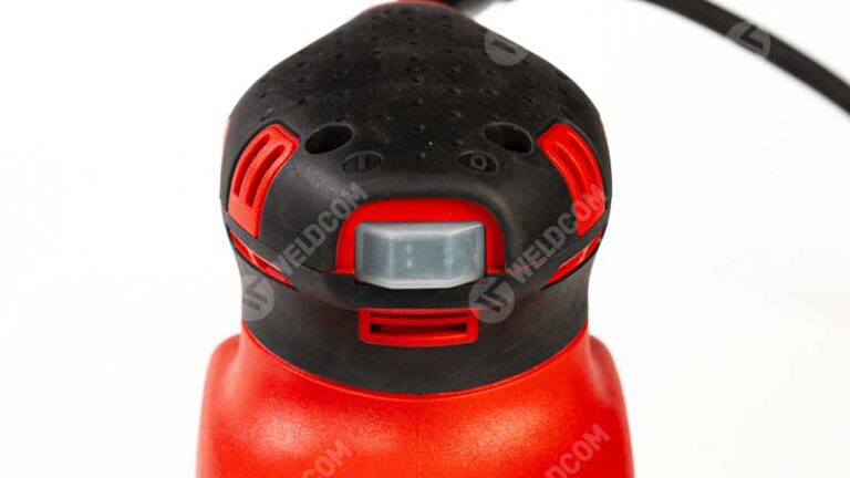Công suất máy chà nhám rung DCK KSB03-100 mạnh mẽ