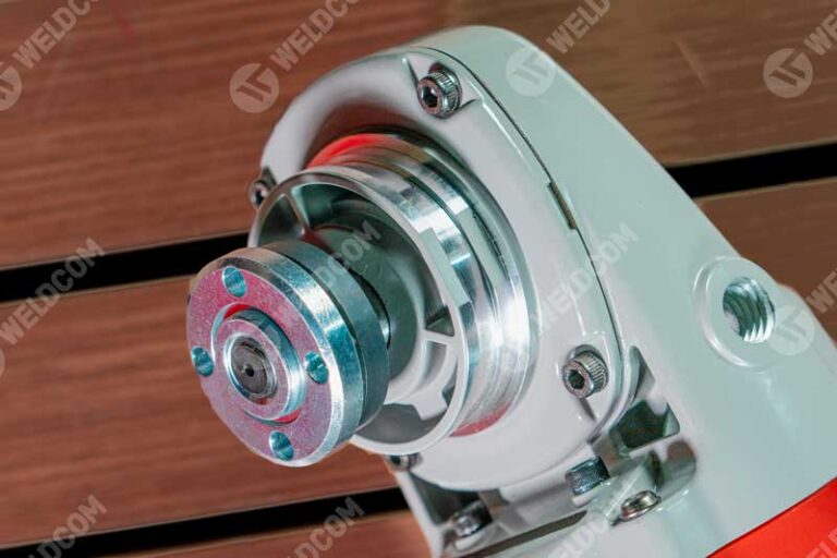 Máy mài góc DCK 1200W 150mm KSM150A có thiết kế tối ưu