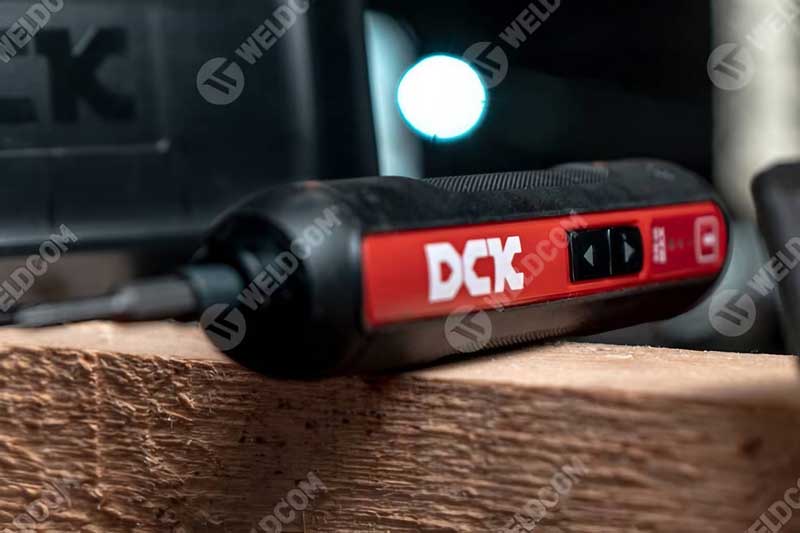 Nút đảo chiều của máy vặn vít DCK KDPL04-5