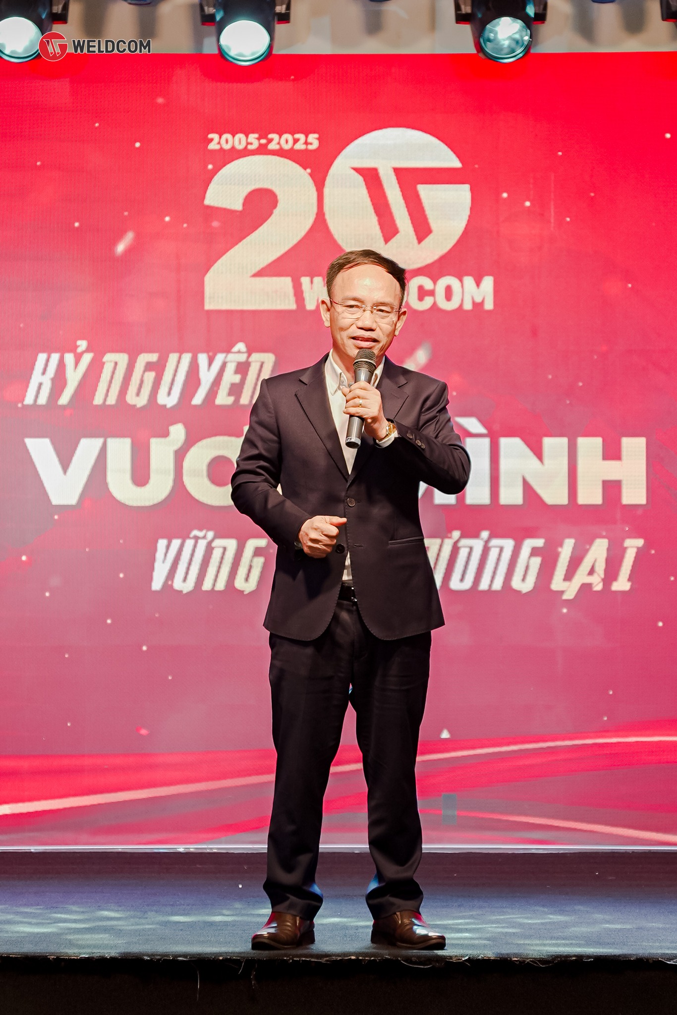 Phó Tổng Giám đốc Trần Văn Quân thắp lửa đam mê và tiếp sức mạnh tinh thần cho Weldcomers tại khu vực TP HCM.