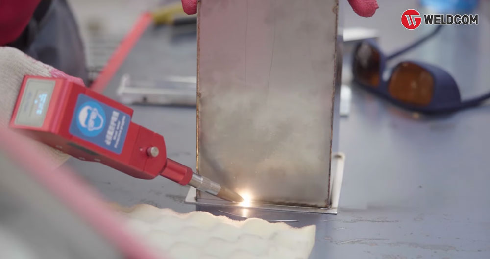 Máy hàn nhôm laser