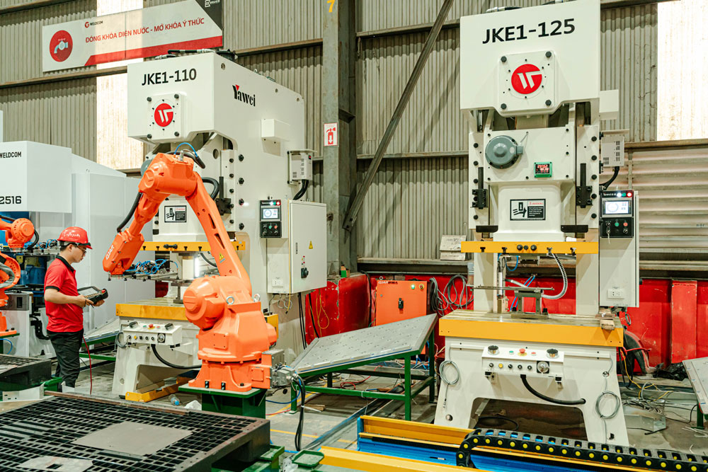 Phân loại máy đột dập phổ biến hiện nay theo nguyên lý hoạt động