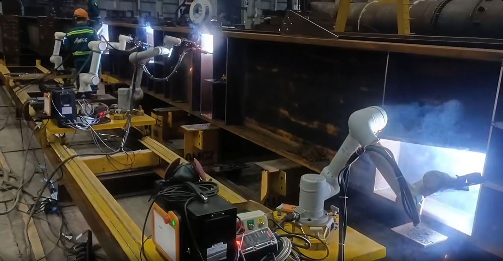 Xu hướng sử dụng cobot hàn trong sản xuất hiện nay