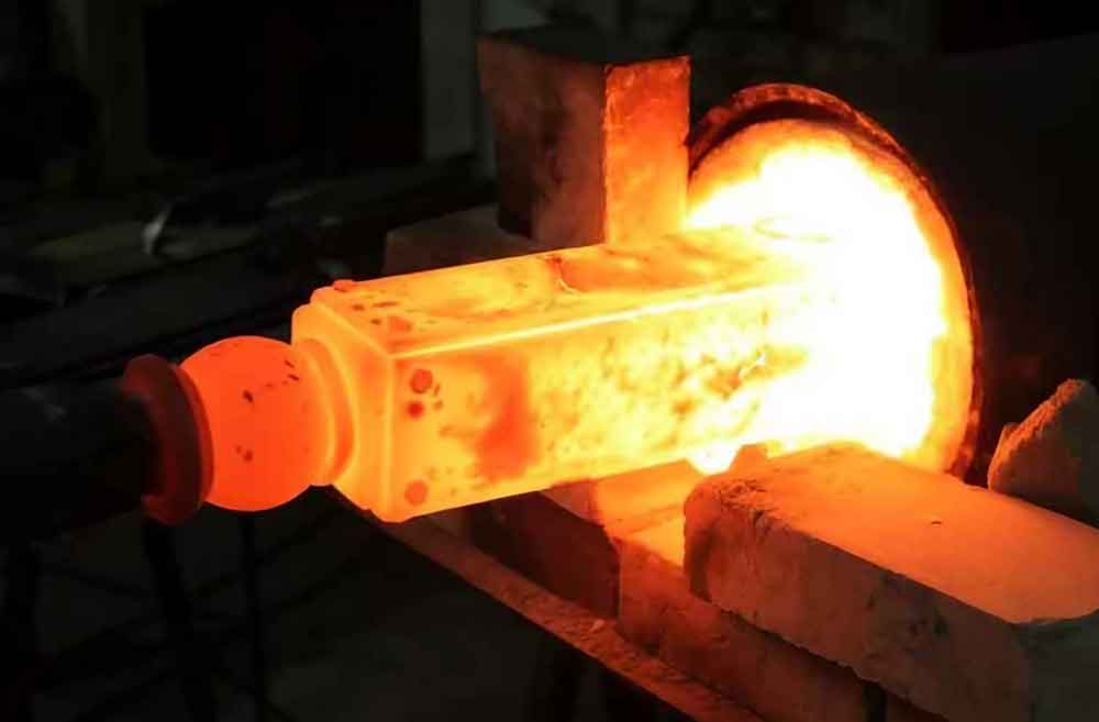 Dập nóng là gì?