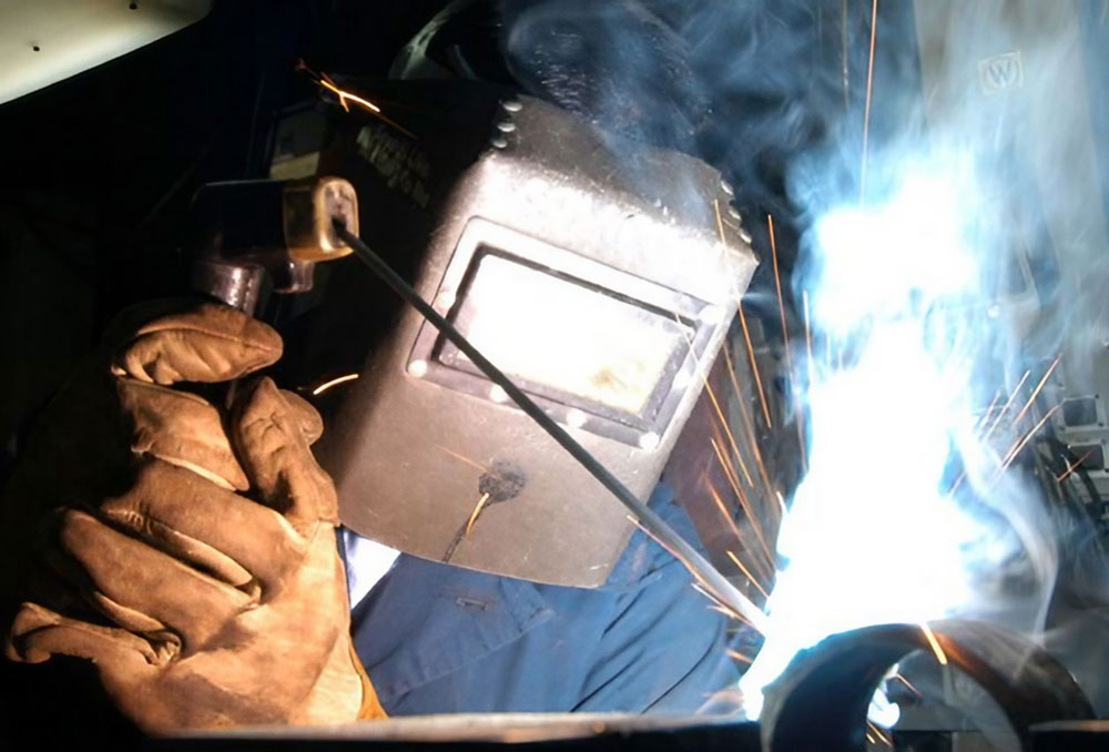 Nên chọn máy hàn que khi nào?