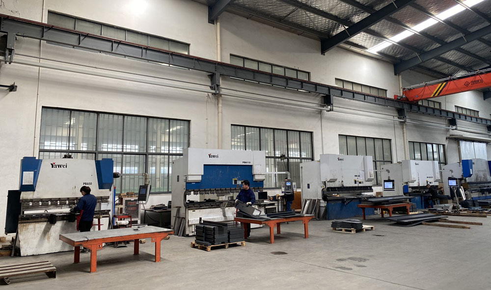 các loại máy chấn cnc