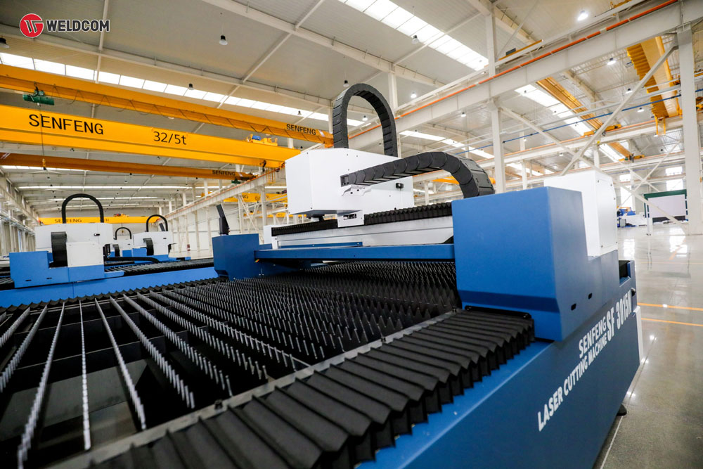 Các loại máy cắt laser phổ biến hiện nay: Máy cắt laser fiber