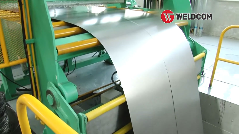 Kinh nghiệm chọn máy xả cuộn phù hợp: Theo khổ vật liệu