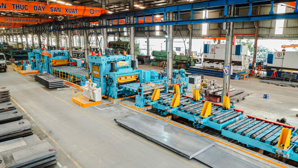 Giá máy xả cuộn hiện nay